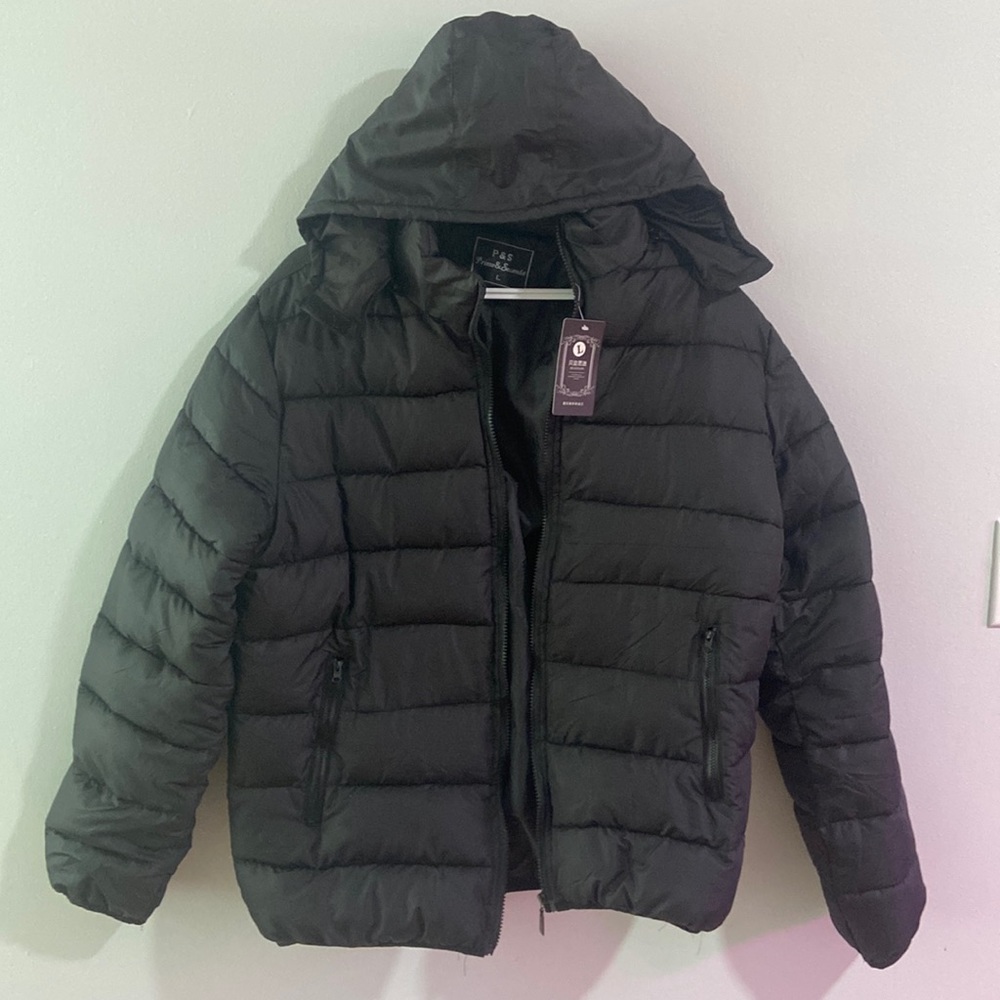 NEW Woman’s Puffer Jacket